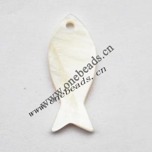 Shell Pendant Fish 10x24mm Sold by Bag