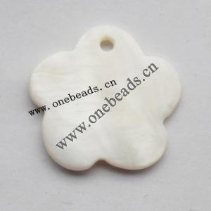 Shell Pendant Flower 25mm Sold by Bag