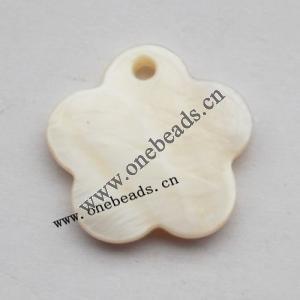 Shell Pendant Flower 15mm Sold by Bag