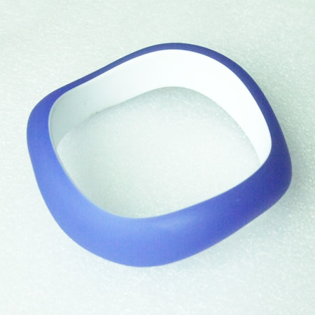 Matte Acrylic Bracelets,7.5 inch Sold by Group