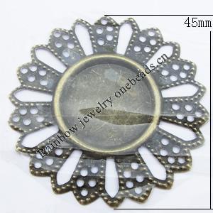 Iron Jewelry finding Pendant Lead-free, Flower O:45mm I:19.5mm, Sold by Bag