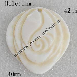 Carved Shell Pendant, Leaf 42x40mm Hole:1mm, Sold by PC
