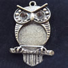 Pendant, Zinc Alloy Jewelry Findings Lead-free, Die Eule, 25x41mm, Sold by Bag