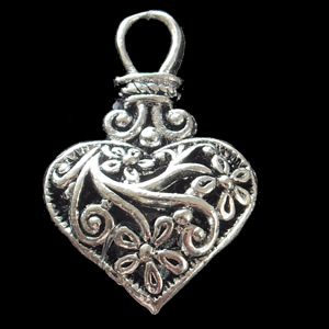 Hollow Bali Pendant Zinc Alloy Jewelry Findings, 20x32mm, Sold by Bag