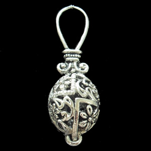 Hollow Bali Pendant Zinc Alloy Jewelry Findings, 13x39mm, Sold by Bag