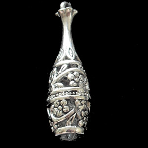 Hollow Bali Pendant Zinc Alloy Jewelry Findings, 12x38mm, Sold by Bag