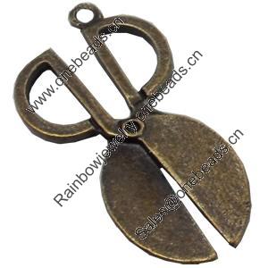 Pendant, Zinc Alloy Jewelry Findings, scissors, 19x36mm, Sold by Bag  