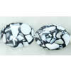 Leaf Shell Beads, Oval, 35x25mm, Sold per 16-Inch Strand