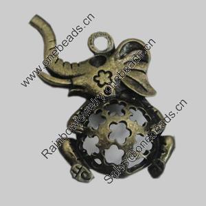 Pendant/Charm. Fashion Zinc Alloy Jewelry Findings. Lead-free. Animal 42x28mm. Sold by Bag
