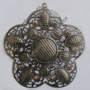 Iron Pendant With Crystal Beads. Fashion Jewelry findings. Lead-free. Flower 66mm Sold by Bag