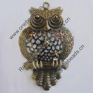 Iron Pendant With Crystal Beads. Fashion Jewelry findings. Lead-free. Animal 42x66mm Sold by Bag