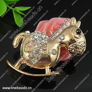 Zinc Alloy Pendant With Crystal Beads. Fashion Jewelry Findings. Animal 46x43x15mm. Sold by PC