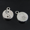 Pendant. Fashion Zinc Alloy Jewelry Findings. Flat Round 16x13mm. Sold by Bag
