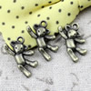 Pendant. Fashion Zinc Alloy jewelry findings. Animal 19x10mm. Sold by KG