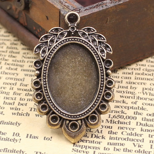 Zinc Alloy Cabochon Settings. Fashion Jewelry Findings.31x47mm Inner dia:18x25mm. Sold by KG