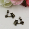 Pendant. Fashion Zinc Alloy jewelry findings. Motor van 19x15mm. Sold by KG
