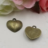 Pendant. Fashion Zinc Alloy jewelry findings. Heart 17x16mm. Sold by KG