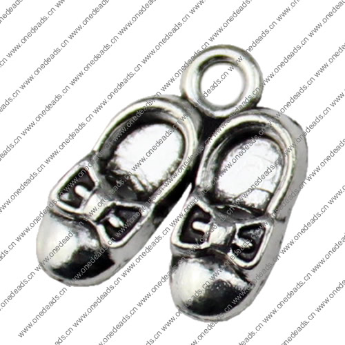 Pendant. Fashion Zinc Alloy jewelry findings. Shoes 18x14mm. Sold by KG