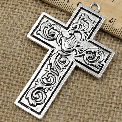 Pendant. Fashion Zinc Alloy jewelry findings.Cross 71x46mm. Sold by KG