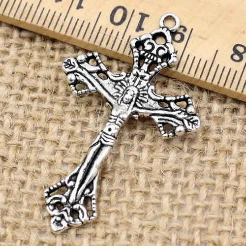 Pendant. Fashion Zinc Alloy jewelry findings.Cross 40x24.5mm. Sold by KG